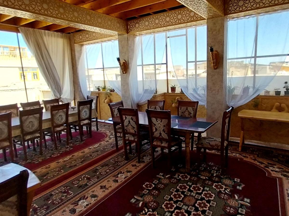 Nazira Boutique Hotel & Terrace Хива Екстериор снимка