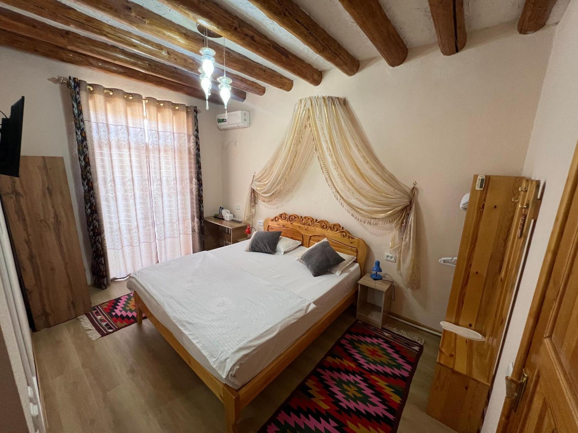 Nazira Boutique Hotel & Terrace Хива Екстериор снимка