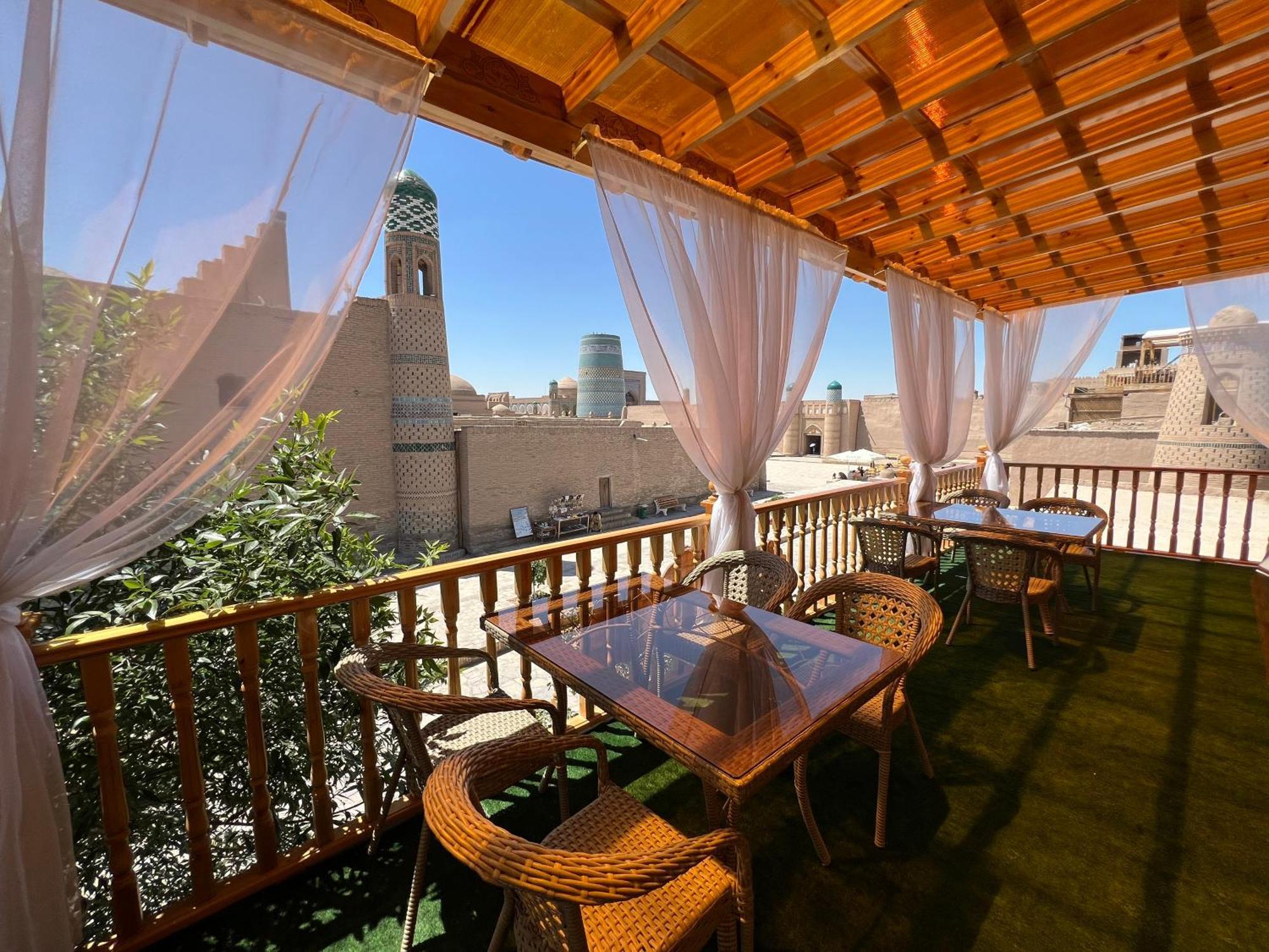 Nazira Boutique Hotel & Terrace Хива Екстериор снимка